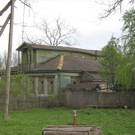 Дом в Великово, где родился и вырос Сергей Смирнов
